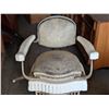 Image 2 : Childs Vintage Style Barber Chair