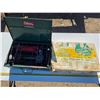 Image 1 : Coleman portable stove with original box