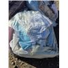 Image 2 : Fase clothes, towels, blankets, pillow cases