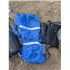 Image 2 : Lot of Travel Bags/ Carry Bag (1) Good Condition Travel Backpack/Suitcase Bag