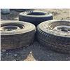 Image 5 : 3 tires- G78-14, P215/65R15, 7.00R15LT
