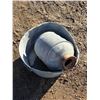 Image 1 : Galvinized tub and can