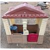 Image 1 : Children's Play House 47"x31"x39"
