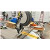 Image 2 : DEWALT 10" COMPOUND MITER SAW MODEL DW703