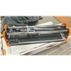 Image 2 : 14" TILE CUTTER IN BOX