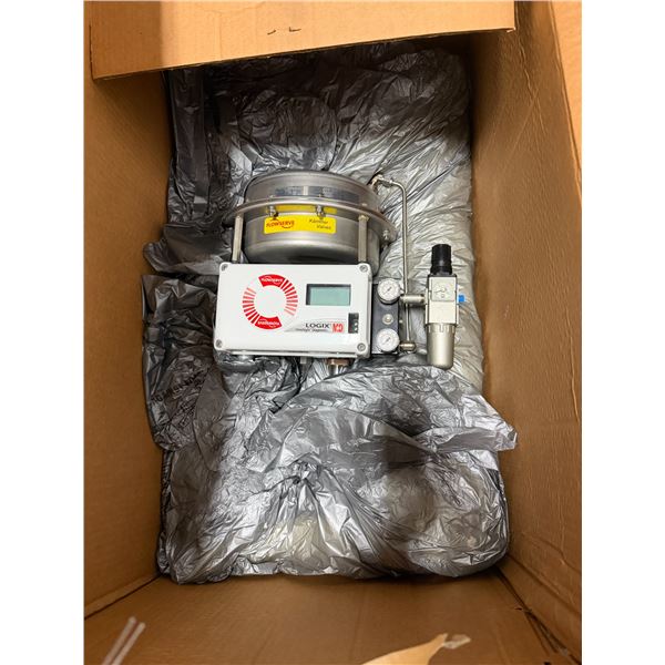 Flowserv #P3-22 w/Digital Positioner #522MD+37-W1D200-GM1-1