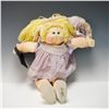 Image 2 : 6pc Xavier Roberts Cabbage Patch Kids Dolls with Clothes, Signed