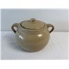 Image 1 : Lidded Medalta No.2 Crock