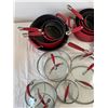 Image 2 : KitchenAid Pot & Pan Set