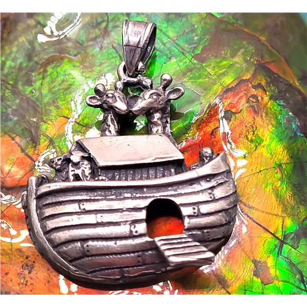 Vintage 3D "Noah's Ark" Pendant .925