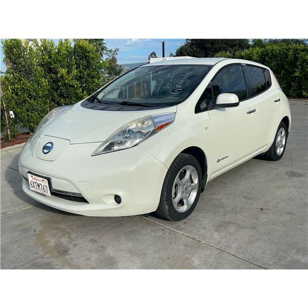 NISS LEAF 2012 T-DONATION