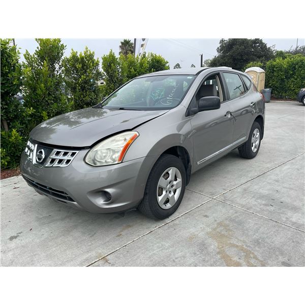 NISS ROGUE 2011 O/S T-DON