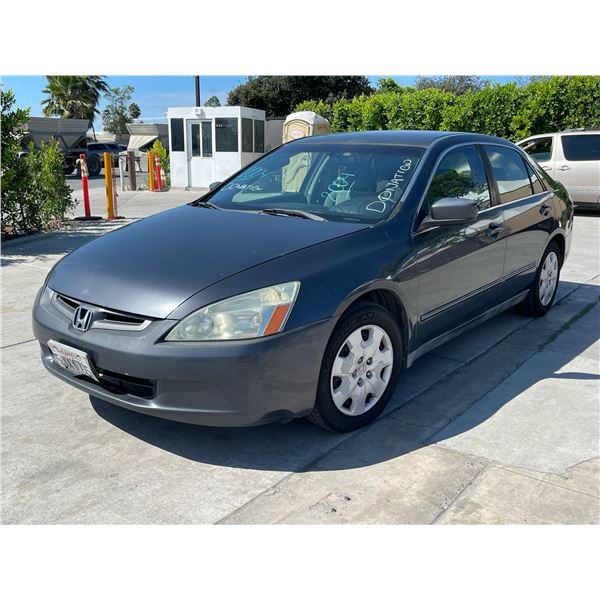 HOND ACCORD 2004 APP  DUP/T-DON