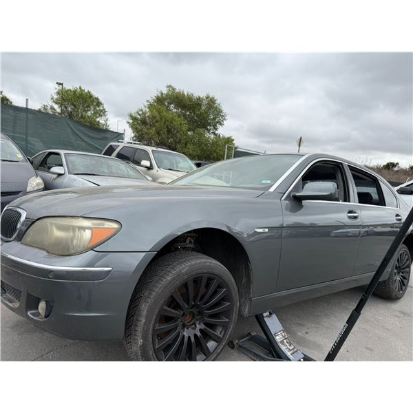 BMW 750I 2006 T-DON-TMU