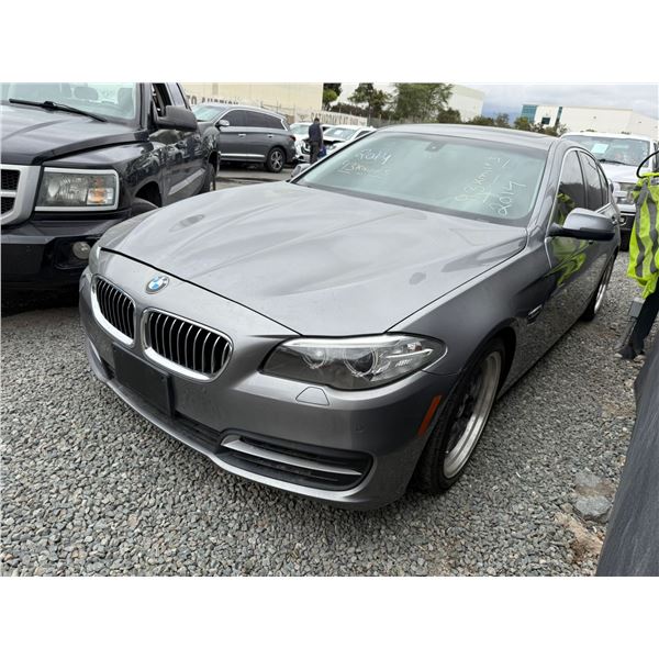 BMW 528I 2014 T-DONATION