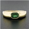 Image 8 : Unisex NEW 14K Yellow Gold 0.66 ctw Green Emerald Sideways Bezel Solitaire Ring