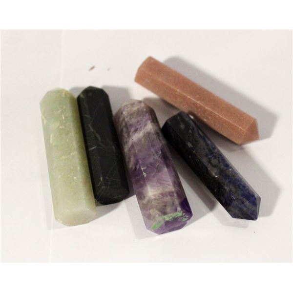 LOT OF SINGLE TERMINATED CRYSTAL POINTS