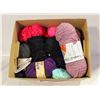 Image 1 : LOT OF NEW AND OPENS YARN