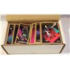 Image 1 : 8" LONG CARD BOX ASSORTED SPORTS CARDS