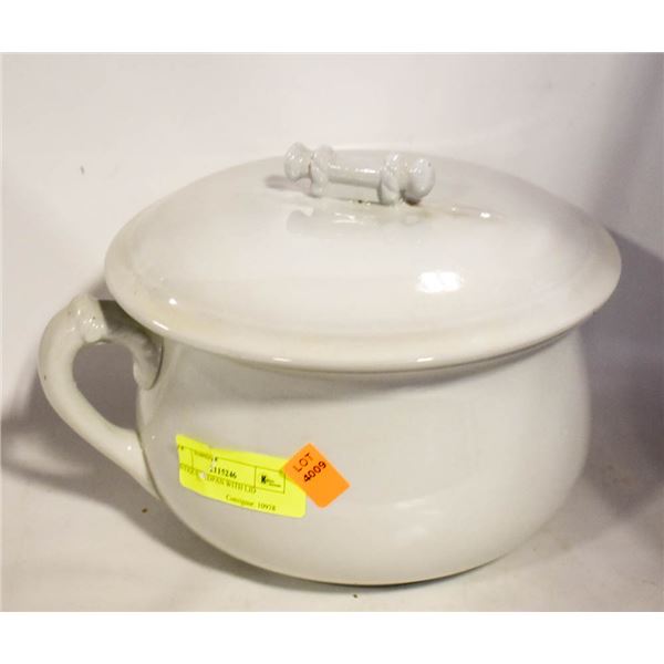 LIDDED WHITE ANTIQUE WASTE BUCKET FOR WASHROOM