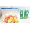 Image 1 : 24 COLORED GOLF BALLS & NEW TAYLOR MADE GOLF