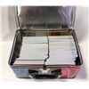 Image 1 : BATTLE STYLES LUNCH BOX FULL POKEMON CARDS
