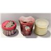 Image 1 : SCENTED CANDLES LOT NEW