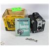 Image 1 : 1950'S BROWNIE HAWKEYE CAMERA WITH BOX