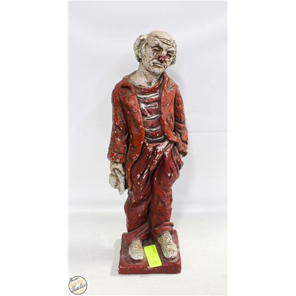 CLOWN STATUE