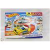Image 1 : NEW IN 2024 BOX MATTEL HOTWHEELS