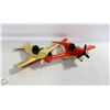 Image 2 : 2 VINTAGE FISHER PRICE 1974 STUNT AIRPLANES 306