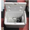 Image 1 : 12V COLEMAN COOLER