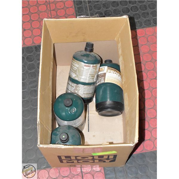 LOT OF 4 MINI GREEN PROPANE TANKS
