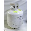 Image 2 : 20LB PROPANE TANKS EXPIRES 2031