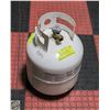 Image 1 : 20LB PROPANE TANK EXPIRES 2031