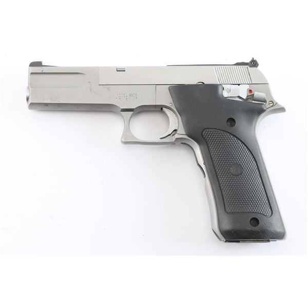 Smith & Wesson 2206 .22 LR #TFH2347