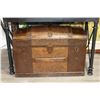 Image 3 : Antique Chest.