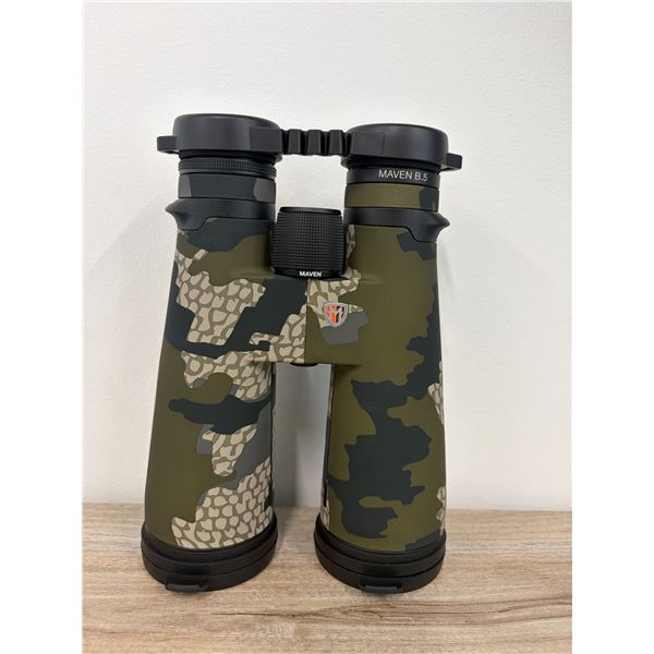 Maven B.5 15x56 Binoculars