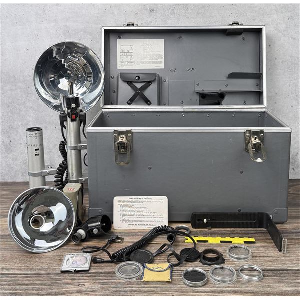 Graflex Camera Photographic Lighting Set Up