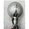 Image 8 : Graflex Camera Photographic Lighting Set Up