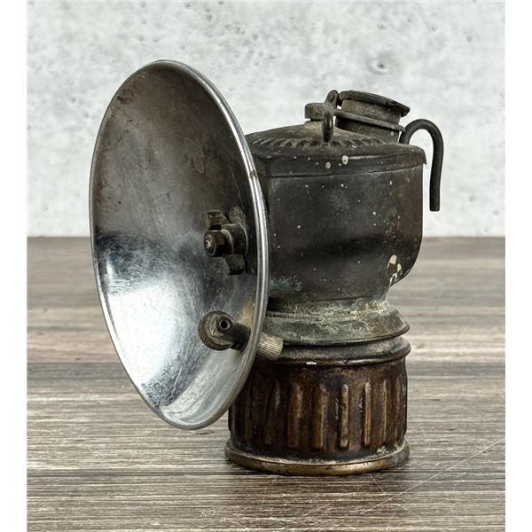 Montana Streamlined Justrite Carbide Miners Lamp