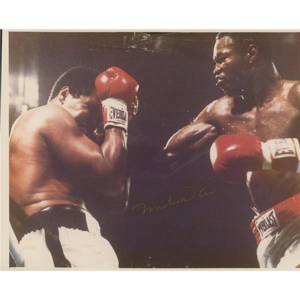Muhammad Ali signed photo. GFA Authenticated