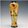Image 2 : Moorcroft Pottery Large Regent Vase