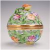 Image 2 : Herend Hand-Painted Fantasy Openwork Bonbon Box