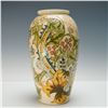 Image 1 : Moorcroft Pottery Golden Lily Vase
