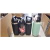 Image 1 : 4 YETI WATER BOTTLES