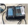 Image 3 : MAKITA ORBITAL SANDER AND DC18SD BATTERY CHARGER