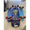 Image 1 : 2 MINI LONGBOARDS AND SKATEBOARD