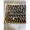 Image 2 : LARGE ASSORTMENT OF DRILL BITS