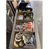 Image 1 : 3 TRAYS OF MISC TOOLS AND TOOL BAG